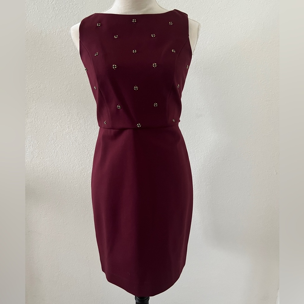 Sheath Ann Taylor dress